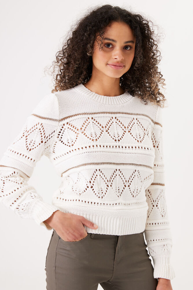 Pull en maille trou trou