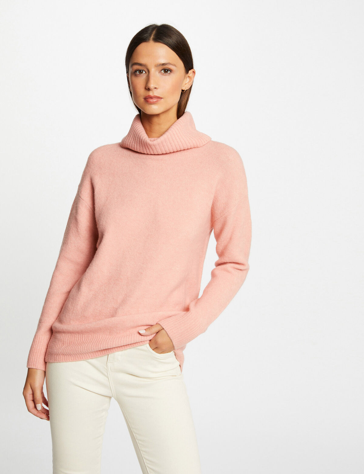 Pull uni col montant