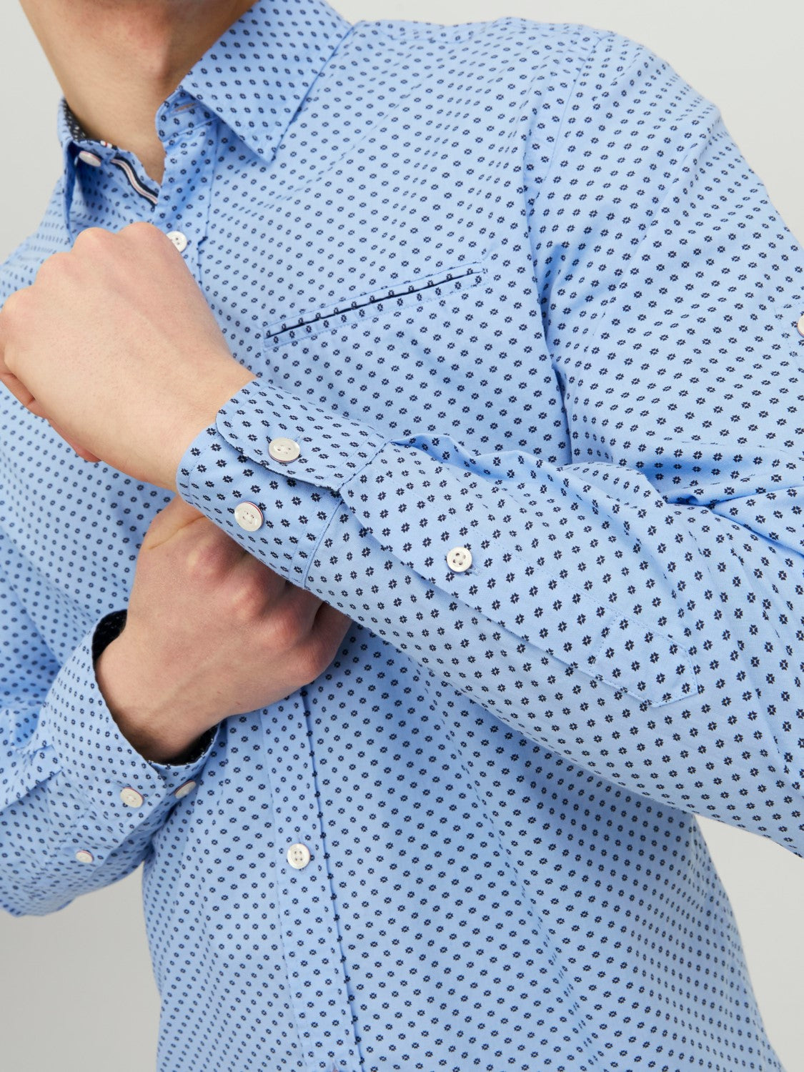 Chemise petits motifs
