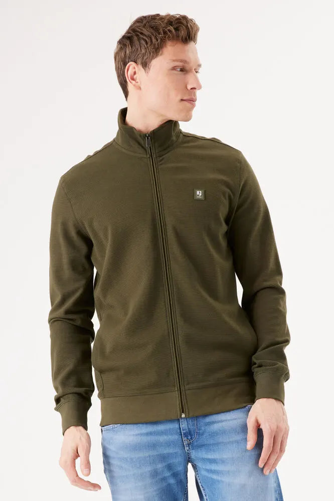 Gilet zipé col montant