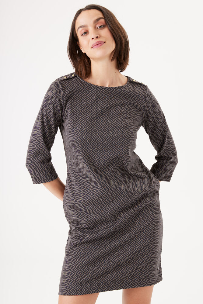 Robe pull manches 3/4