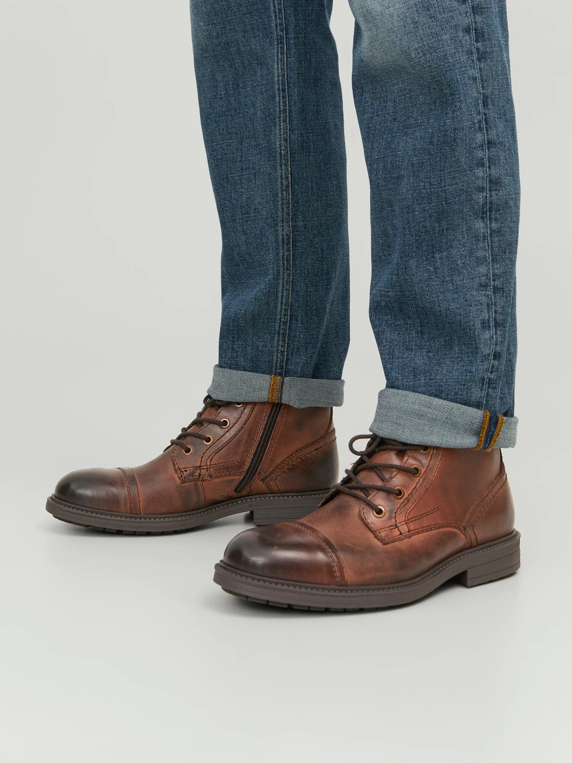 Bottines à lacets