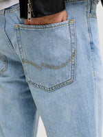 Charger l'image dans la galerie, Jeans classique
