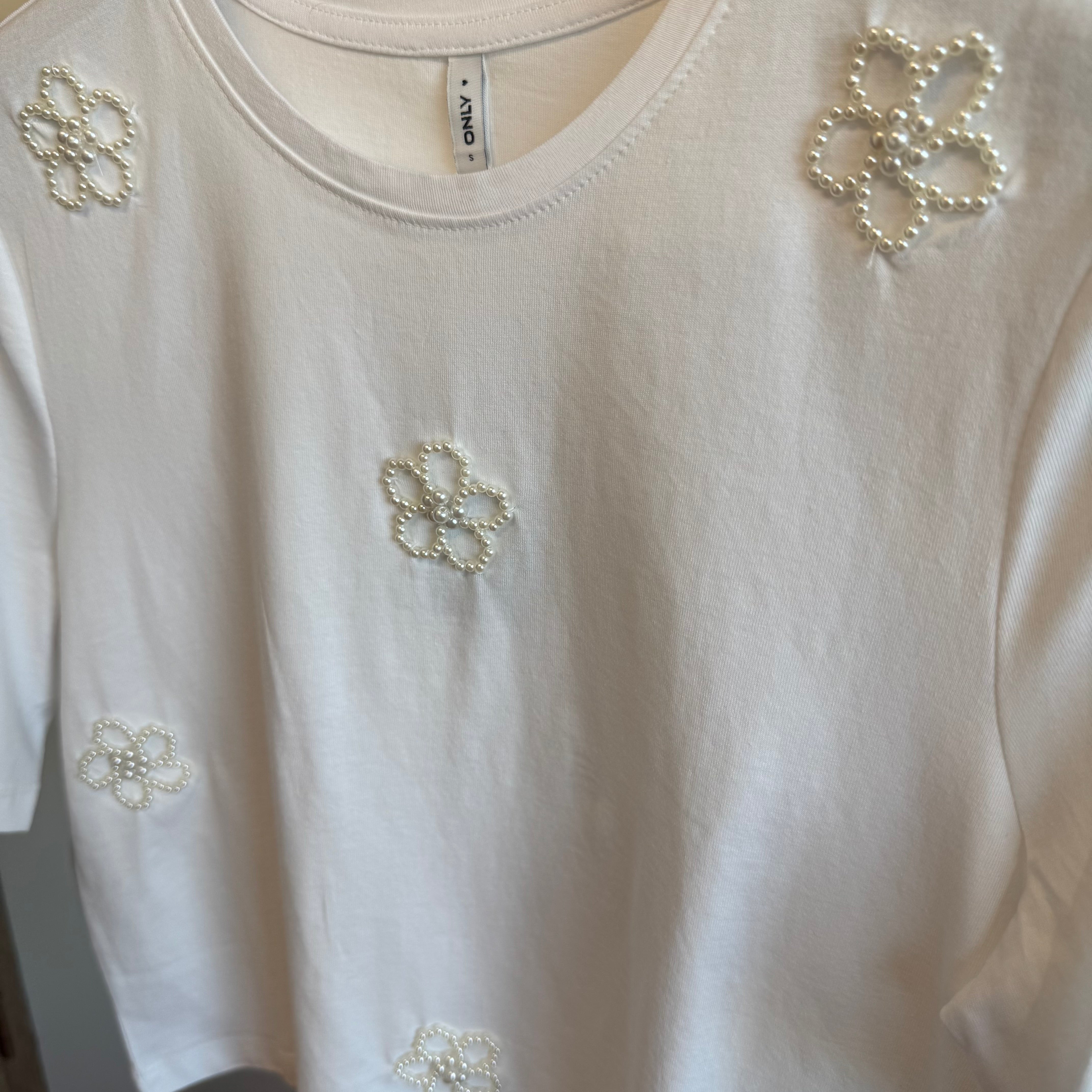 Tee-shirt à perles