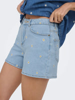 Charger l'image dans la galerie, Short jeans à motifs
